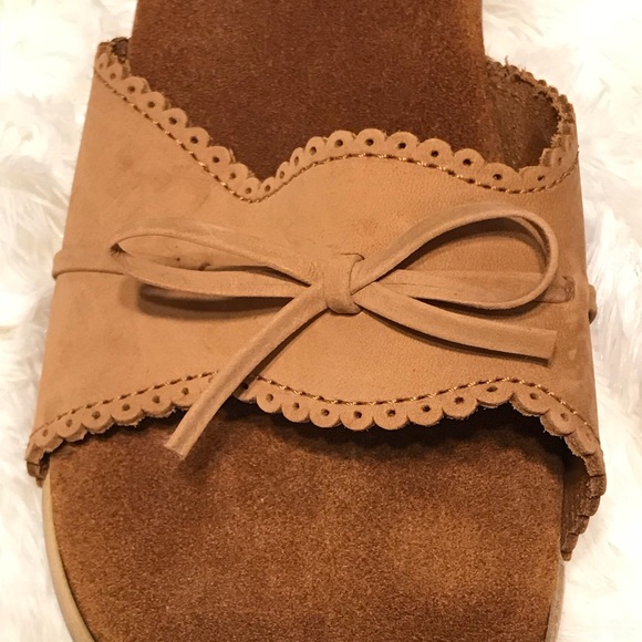 White Mountain Suede Heeled Slide - Picture 2 of 8